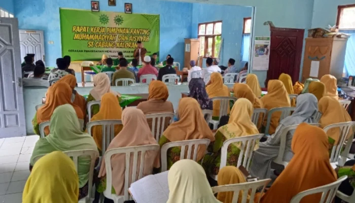 Rapat Kerja Pimpinan Cabang Muhammadiyah dan ‘Aisyiyah Kaloran Dihadiri oleh Pimpinan Ranting: Memperkuat Ideologi, Politik, dan Manajemen Organisasi