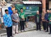 KOKAM TEMANGGUNG BERIKAN BANTUAN BEDAH RUMAH UNTUK ANGGOTA