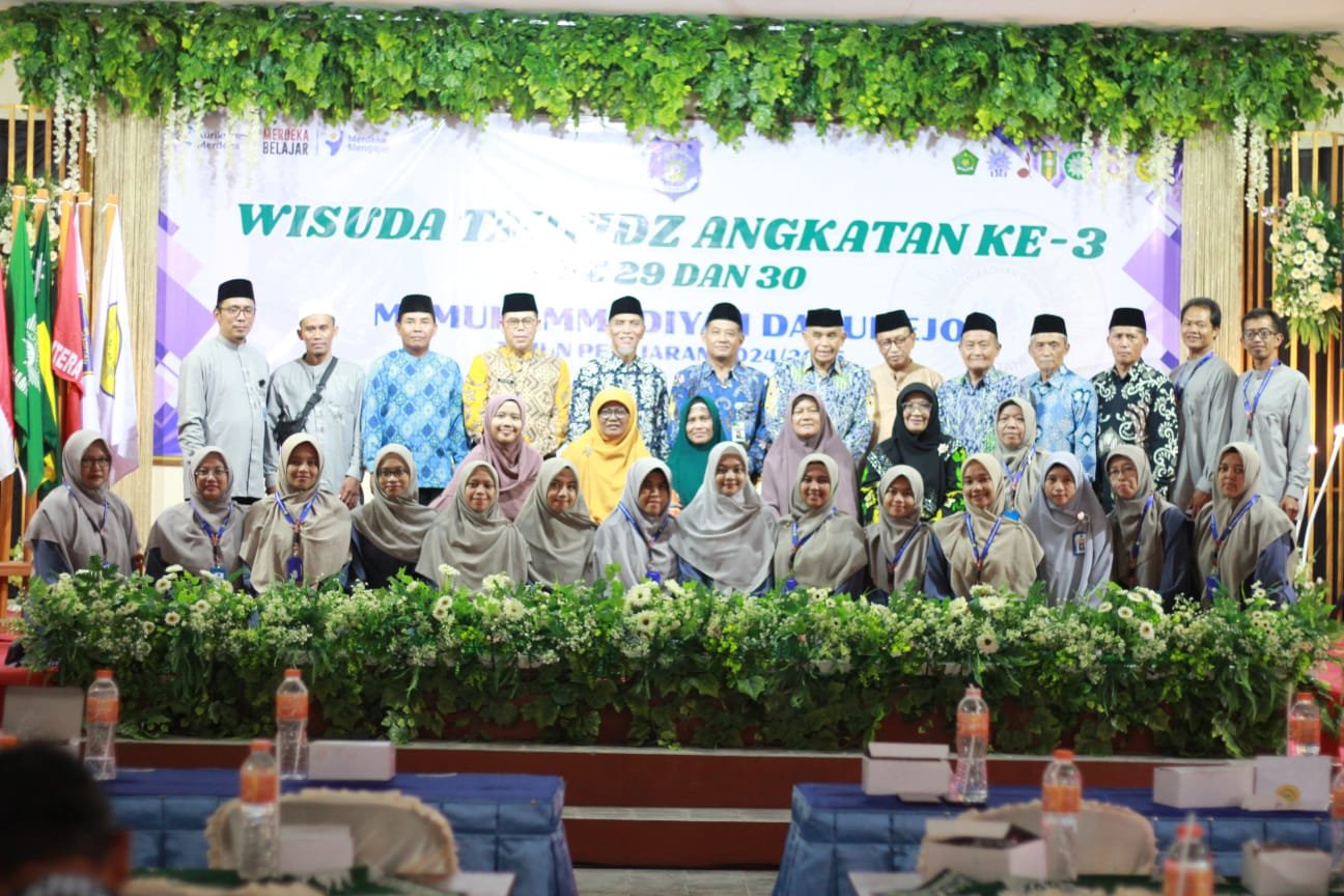 MI Muhammadiyah Danurejo Menyelenggarakan Wisuda Tahfidz Al-Qur'an Angkatan ke-3 Juz 29 dan 30