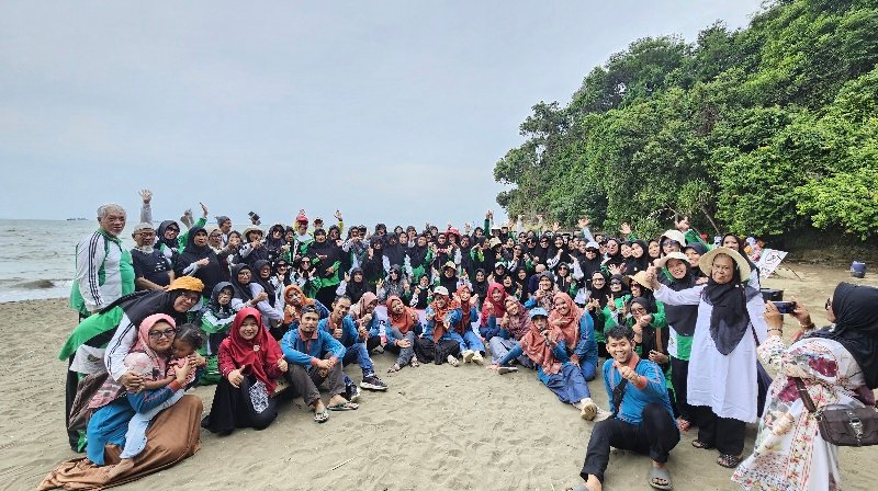 RS PKU Muhammadiyah Temanggung Gelar Family Gathering Bersama Komunitas Senam Jantung Sehat di Pekalongan dan Batang