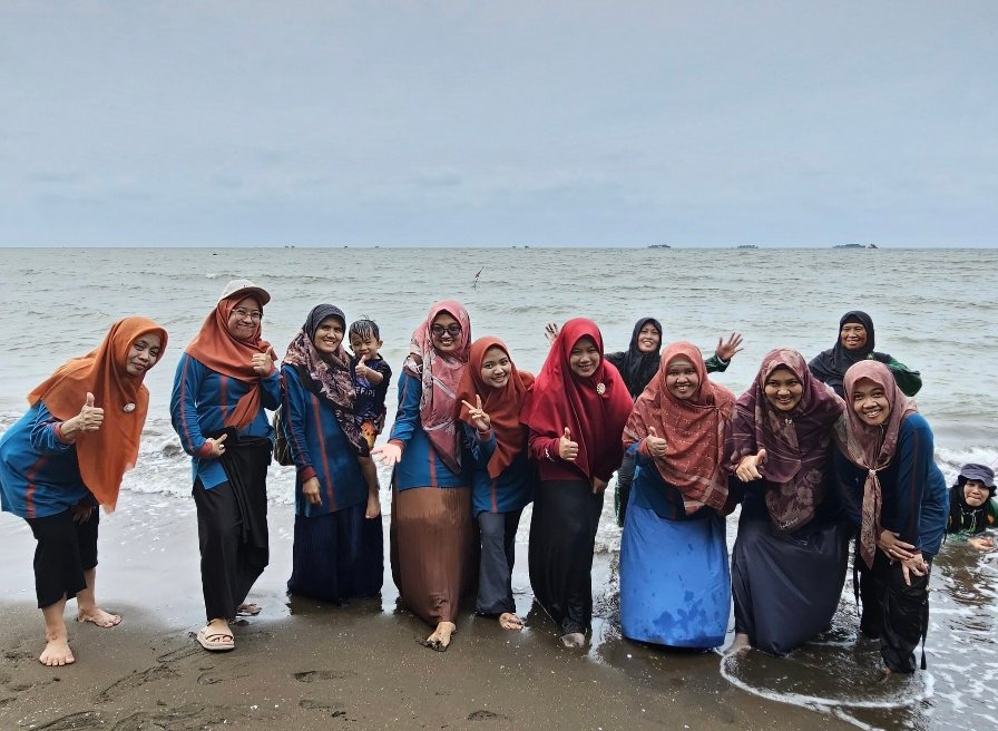 RS PKU Muhammadiyah Temanggung Gelar Family Gathering Bersama Komunitas Senam Jantung Sehat di Pekalongan dan Batang