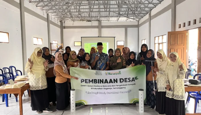 SOSIALISASI DAN PEMBUATAN LUBANG RESAPAN BIOPORI: PDNA TEMANGGUNG MENGAJAK MASYARAKAT UNTUK MEMANEN AIR HUJAN, MENGELOLA SAMPAH ORGANIK DAN MENGURANGI RESIKO BANJIR