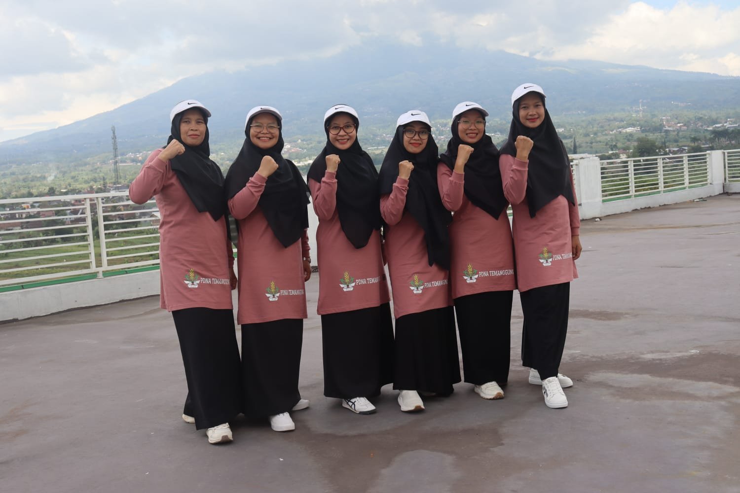 Pimpinan Daerah Nasyiatul Aisyiyah Temanggung meraih juara satu dalam Lomba Kreasi Dance Tingkat Jawa Tengah