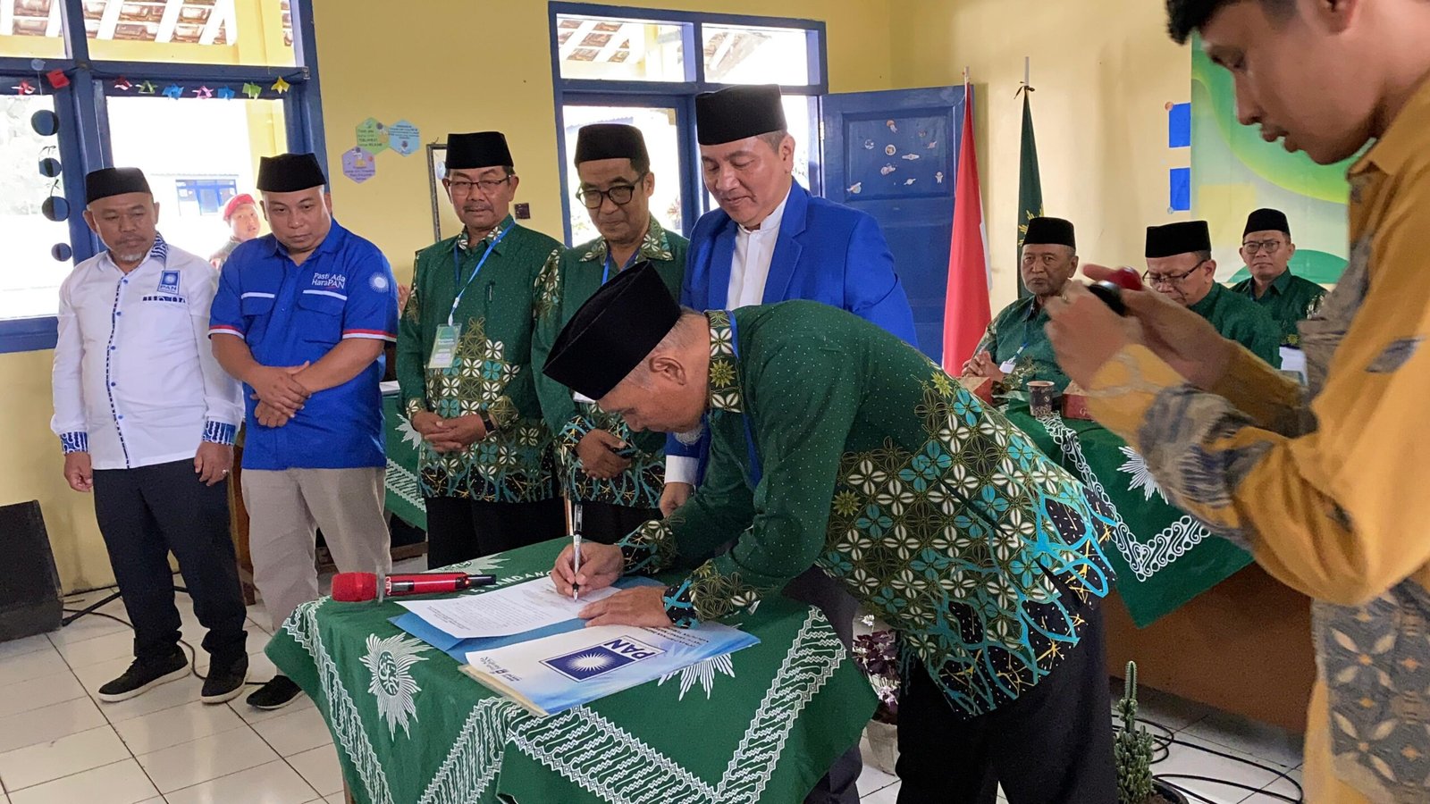 Muhammadiyah Temanggung Terima Wakaf Gedung dan Tanah dari DPD PAN Temanggung