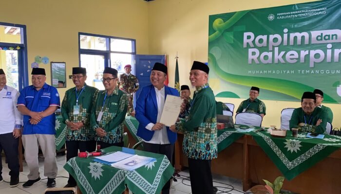 Muhammadiyah Temanggung Terima Wakaf Gedung dan Tanah dari DPD PAN Temanggung