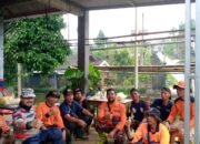 LRB Muhammadiyah Tanggap Longsor di Nglarangan Rejosari Wonoboyo, Rumah Mahasiswa AKMT Rusak Terdampak