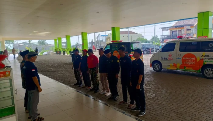 LRB/MDMC Temanggung Kirim 6 Relawan Dapur Umum untuk Bantu Penanganan Longsor Pandanarum Banjarnegara