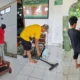 Wujud Dakwah Nyata, PCPM dan KOKAM Kandangan "Sulap" Masjid Al-Fatah Pacitran Lewat Aksi Bersih-Bersih