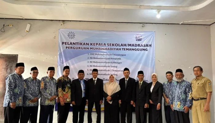 PELANTIKAN KEPALA SEKOLAH/MADRASAH PERGURUAN MUHAMMADIYAH TEMANGGUNG DIGELAR DI SMK MUHAMMADIYAH 1 TEMANGGUNG