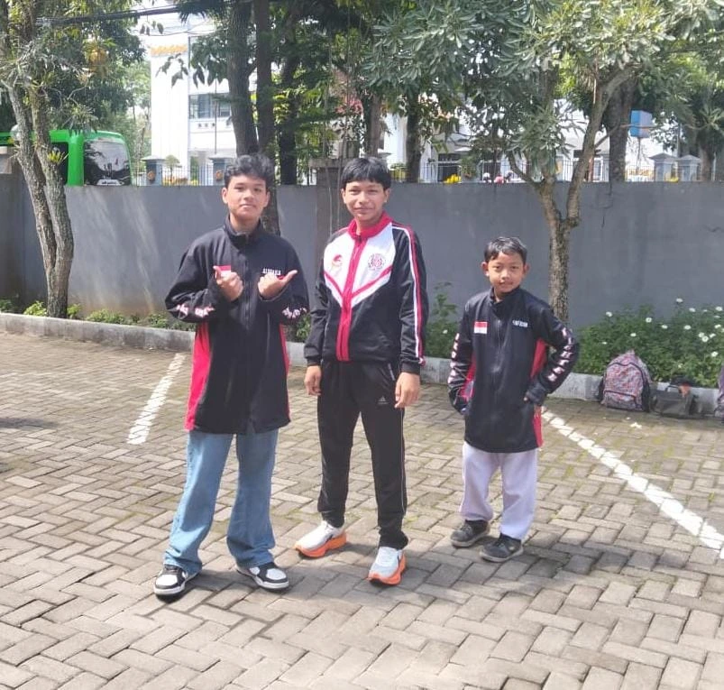 Menyalakan Budaya Bergerak: Semangat Siswa SMP Muhammadiyah 5 Kandangan Menuju Panggung FORDA Kormi Jateng 2025 di Surakarta