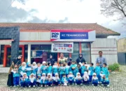 Keceriaan Siswa KB Aisyiyah Pelangi Temanggung: Mengenal Tradisi Kirim Surat di Era Digital