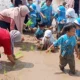 Menanam Karakter di Lumpur Sawah: Keseruan Program "Orang Tua Mengajar" KB Aisyiyah Pelangi Kertosari