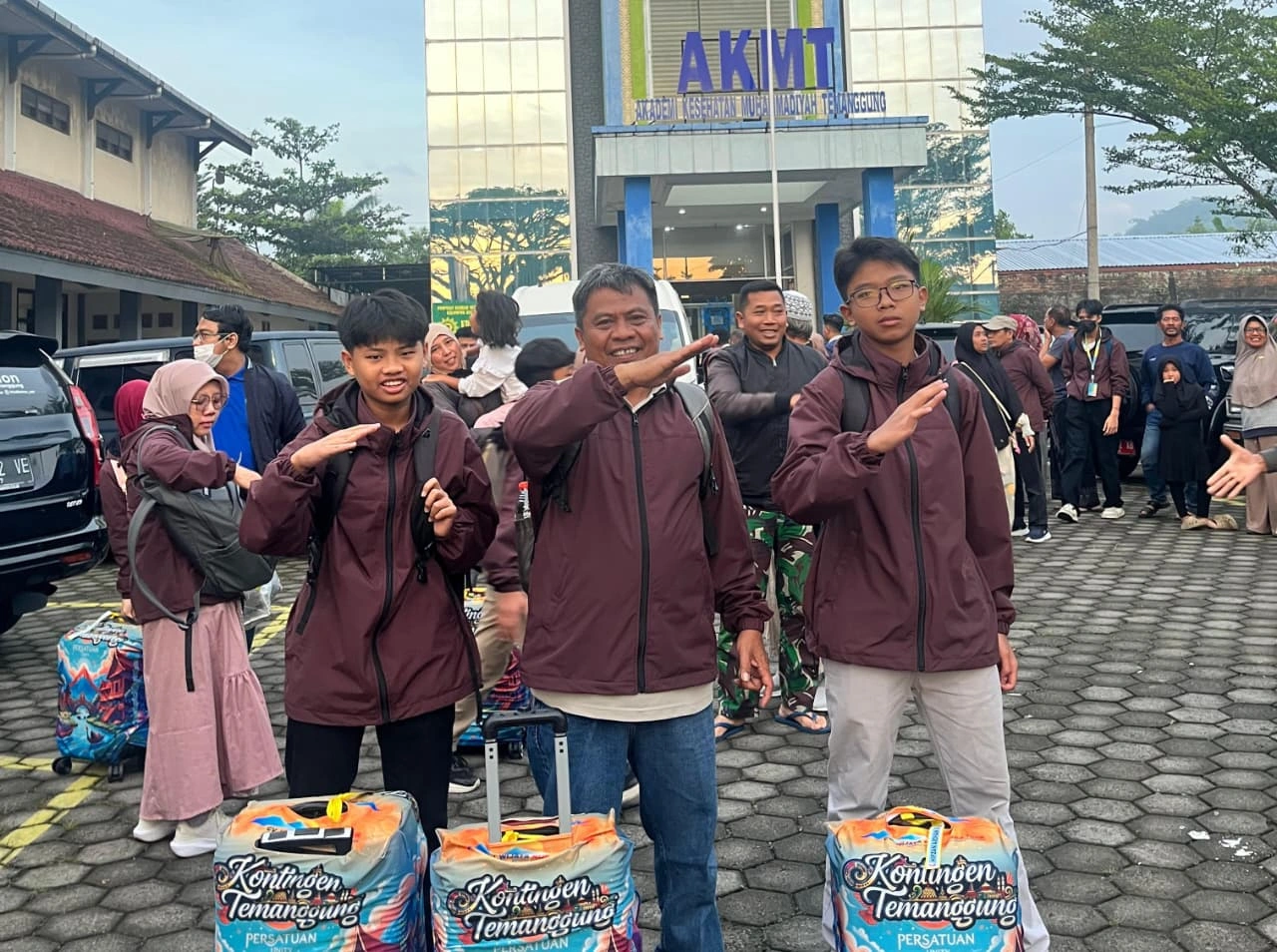 Terbang ke Makassar, Duta SMP Muhammadiyah 5 Kandangan Bawa Misi Harumkan Nama Temanggung