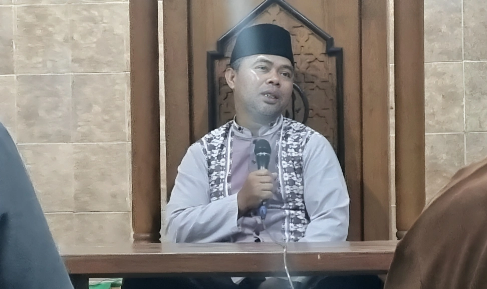 Pesan Ust. Mukharom Kuliah Subuh Perdana Ramadhan di Masjid Al-Huda Diwak: Puasa Berlandaskan Iman, Kunci Gerbang Ar-Rayyan
