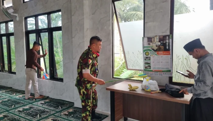 Semangat "Dakwah Bil Hal": PCPM Kandangan Kembali Gelar Aksi Bersih Masjid Nurul Iman Usai Kajian Ahad Pagi