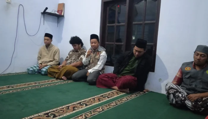Mempererat Ukhuwah di Bulan Mulia: PCPM Kandangan Gelar Tarling #4 dan Kajian Pemuda di Mushola Al-Muttaqien