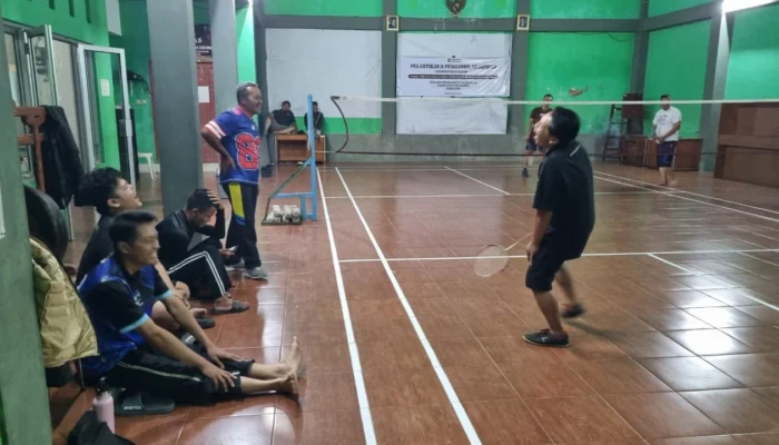 Pererat Ukhuwah Lewat Olahraga, PCPM Kandangan Sukses Gelar Pertandingan Bulu Tangkis di Gedung Serbaguna Desa Baledu