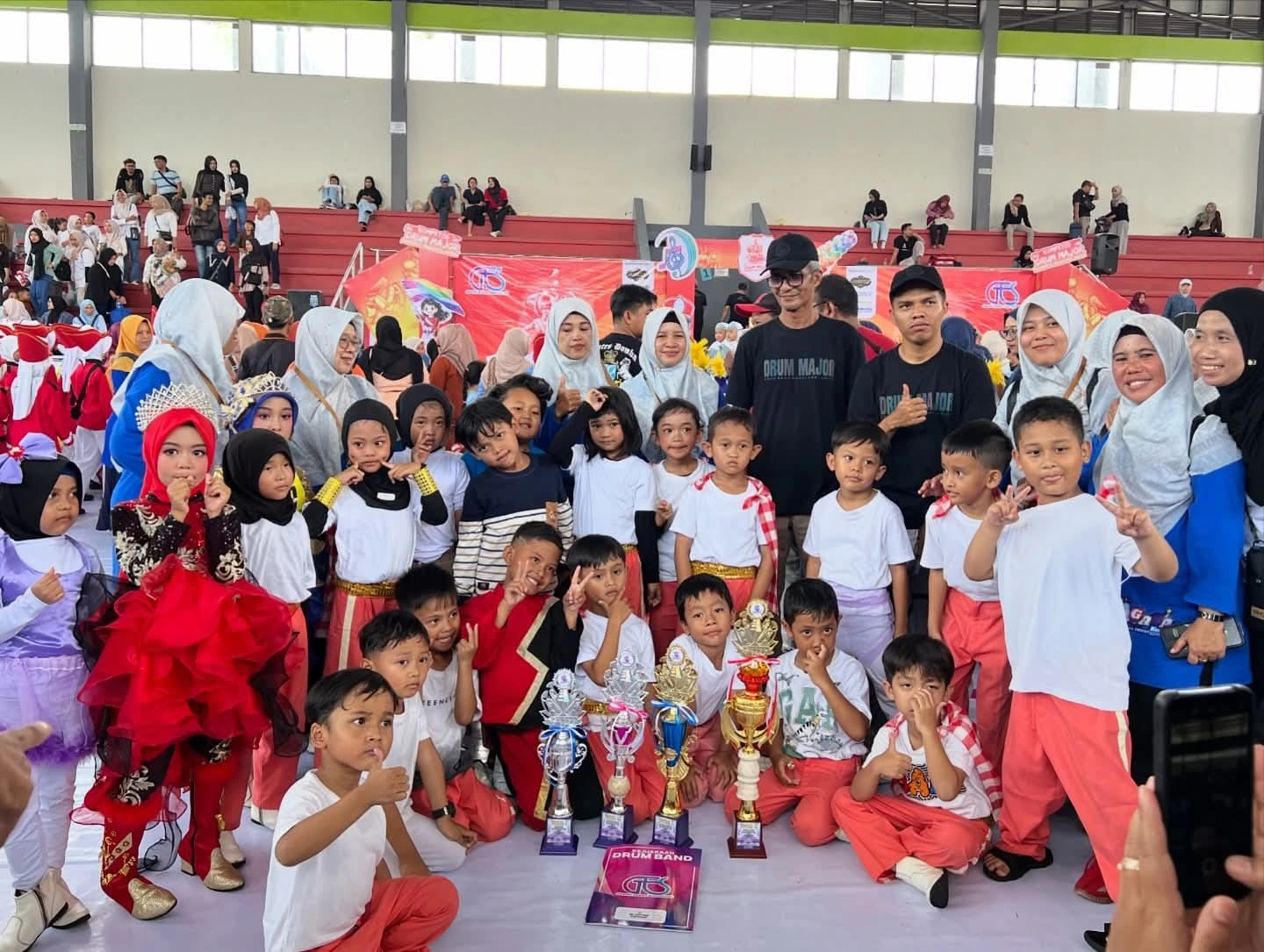 Suara Laskar Mentari BA Aisyiyah Kertosari Borong Juara di Ajang Drumband Magelang 2026
