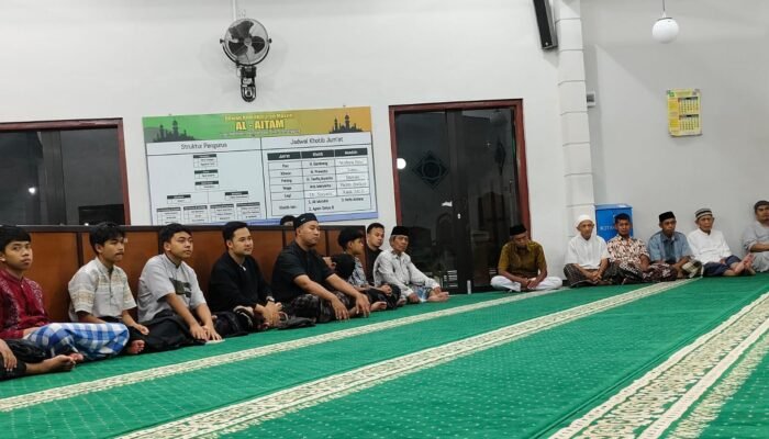 Kajian Rutin PRM Kertosari Tekankan Pentingnya Kebersihan dan Perawatan Diri dalam Islam