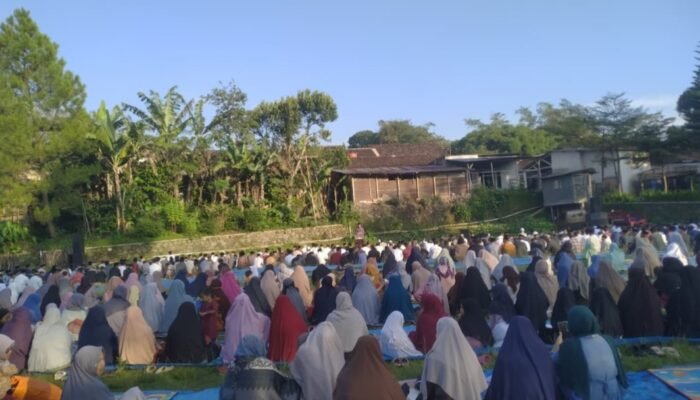 SHALAT IDUL ADHA 1447 H PRM PURWODADI DIIKUTI RATUSAN JAMAAH