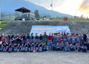 Membentuk Karakter Tangguh dan Qur’ani: SMP Muhammadiyah 5 Kandangan Gelar “Quranic Leadership Camp” di Embung Bansari