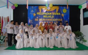 Lepas 12 Siswa, MI Muhammadiyah Danurejo Raih Prestasi TKA Terbaik se-Kecamatan Kedu