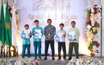 Khuthbah Ikhtitam ALMATERA 2026 Berlangsung Khidmat, Puluhan Santri Berprestasi Raih Penghargaan