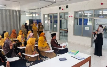 AKMT Perkuat Sinergi dengan Guru BK Lewat Laboratory Tour, Kenalkan Pendidikan Kesehatan Berbasis Kompetensi kepada 35 Sekolah