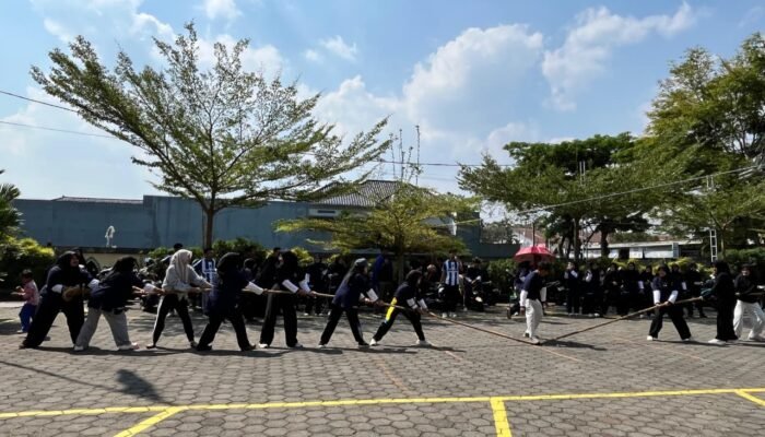 AKMT Semarakkan HUT ke-81 RI dengan Jalan Sehat dan Beragam Perlombaan