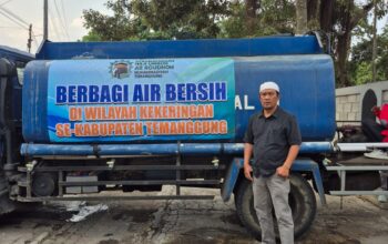 Persaudaraan Haji dan Umroh Ar Raudhah Muhammadiyah Temanggung Salurkan Air Bersih untuk Warga Terdampak Kekeringan