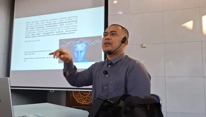 Menyingkap Mukjizat Medis Qiyamul Lail: Kuliah Ahad Pagi PCM Kandangan Hadirkan Kajian ‘Tahajud dan Kesehatan’ dan Cek Gratis RS PKU Temanggung